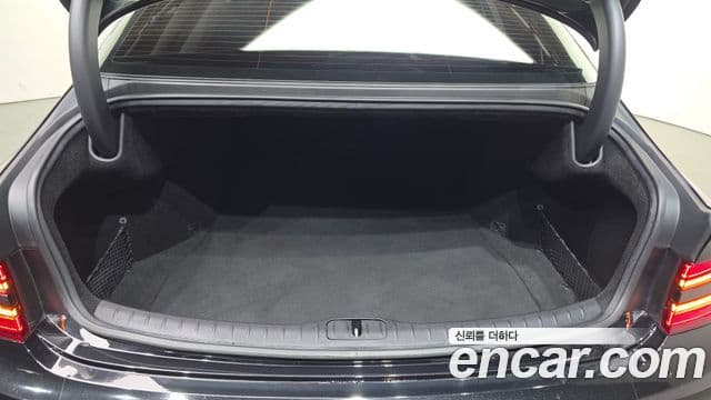 Genesis G80 2021 — Şəkil 17/33