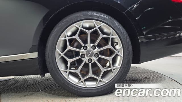 Genesis G80 2021 — Şəkil 18/33