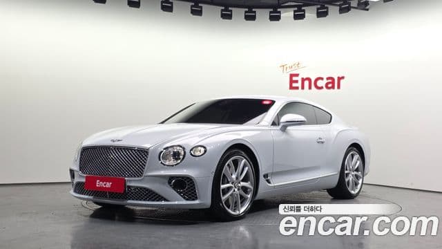 Bentley Continental GT 2020 — Фото 1/20