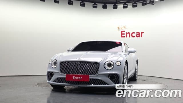 Bentley Continental GT 2020 — Фото 3/20