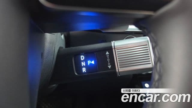 Hyundai Grandeur Hybrid 2024 — Photo 8/36