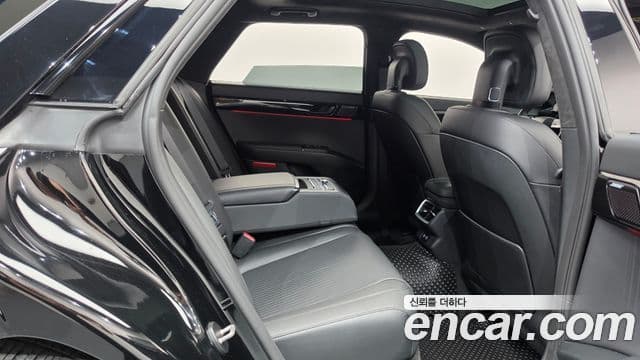 Hyundai Grandeur Hybrid 2024 — Photo 14/36
