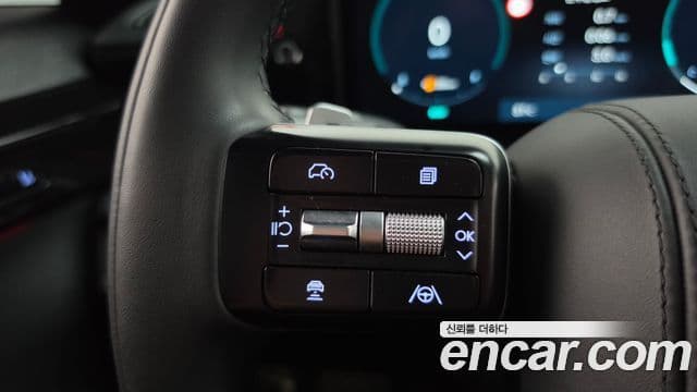Hyundai Grandeur Hybrid 2024 — Photo 17/36
