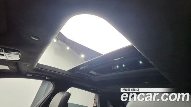 Hyundai Grandeur Hybrid 2024 — Photo 25/36