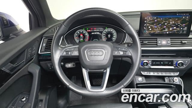 Audi Q5 2022 — ფოტო 8/36