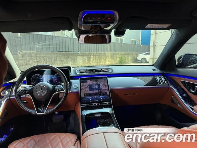 Mercedes-Benz S-Class 2022 — Photo 3/17