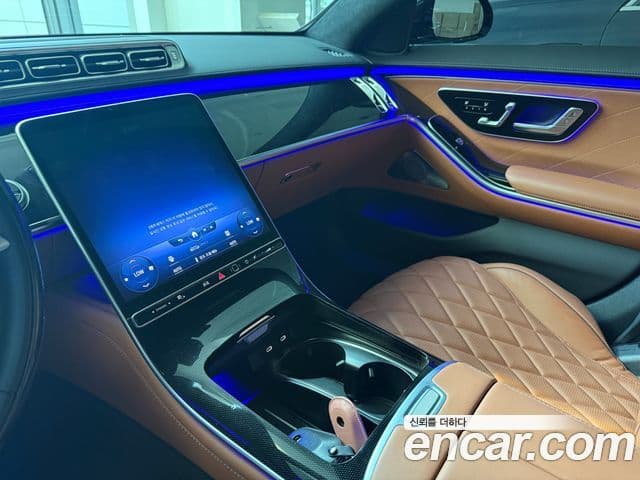 Mercedes-Benz S-Class 2022 — Photo 17/17