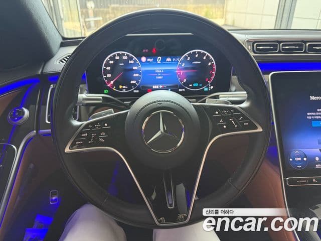Mercedes-Benz S-Class 2022 — Photo 4/17