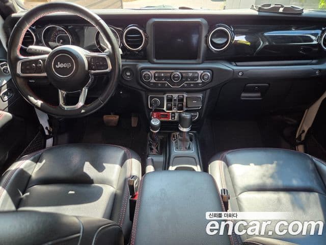 Jeep Gladiator 2021 — Photo 11/20