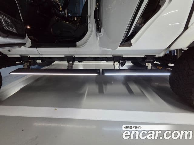 Jeep Gladiator 2021 — Photo 8/20