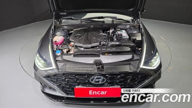 Hyundai Sonata Hybrid 2021 — Photo 4/20
