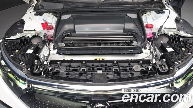 Mercedes-Benz EQS 2023 — Photo 27/31
