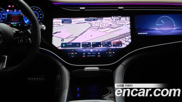 Mercedes-Benz EQS 2023 — Photo 11/31