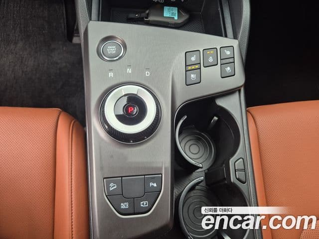 Kia Sportage 2025 — Фото 11/17