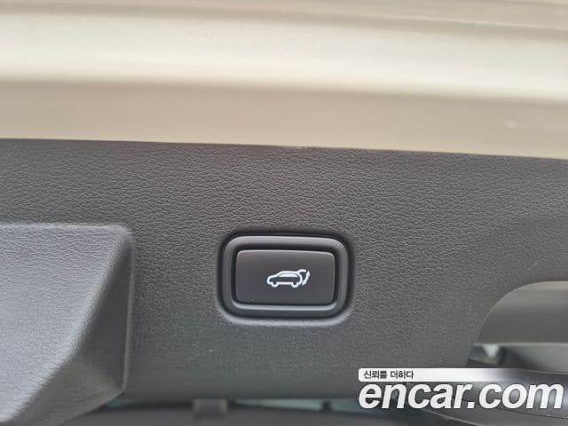 Kia Sportage 2025 — Фото 15/17
