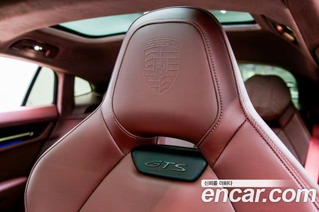 Porsche Panamera 2025 — Photo 20/20