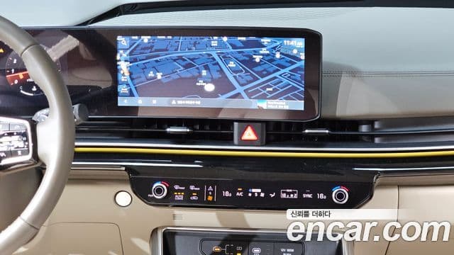 Kia Carnival 2024 — Şəkil 18/20
