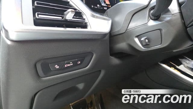 BMW X5 2025 — Photo 14/30