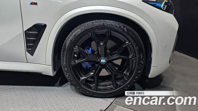 BMW X5 2025 — Photo 18/30