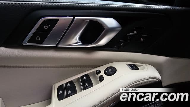 BMW X5 2024 — Photo 15/35