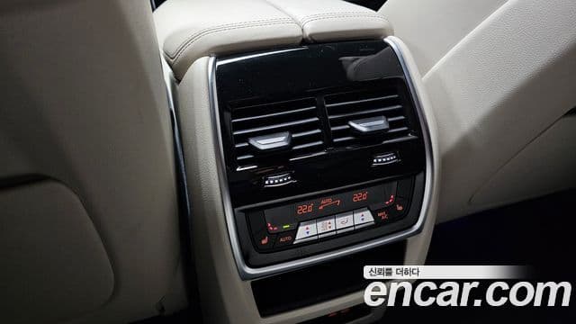 BMW X5 2024 — Photo 7/35
