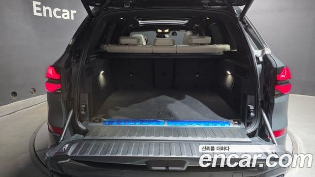 BMW X5 2024 — Photo 18/35