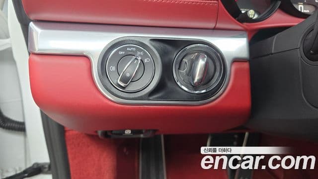 Porsche 718 Boxster 2018 — Photo 1/20