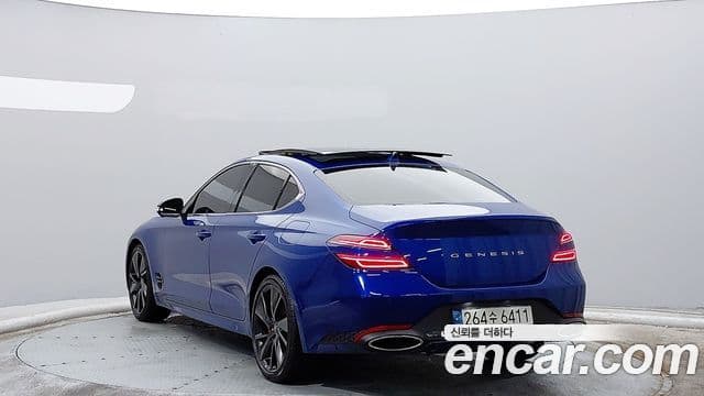 Genesis G70 2021 — ფოტო 17/20
