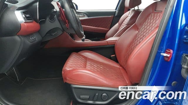 Genesis G70 2021 — ფოტო 8/20