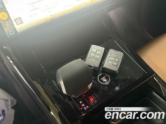 Land Rover Range Rover Sport 2026 — Фото 18/20