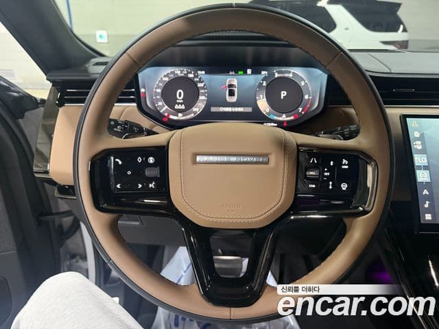 Land Rover Range Rover Sport 2026 — Фото 13/19