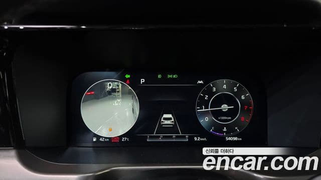 Kia Sorento 2021 — Фото 8/20