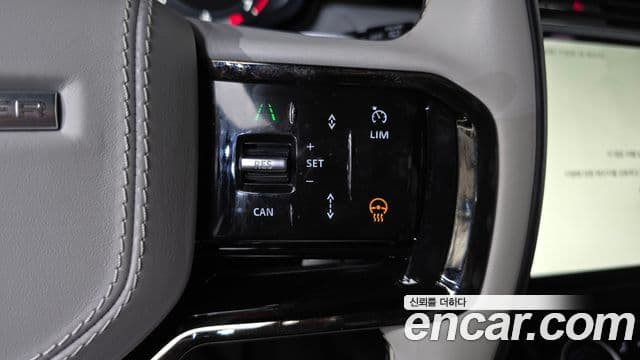 Land Rover Range Rover Sport 2023 — Фото 17/20