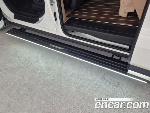 Kia Carnival 2021 — Фото 6/20