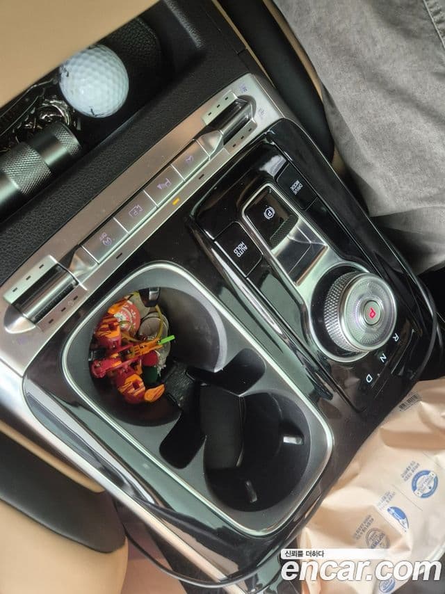 Kia Carnival 2021 — Фото 16/20