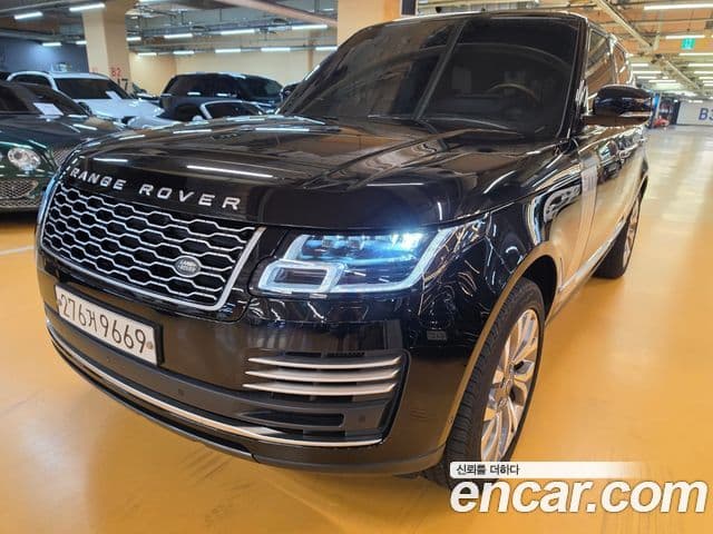 Land Rover Range Rover 2019 — ფოტო 19/20