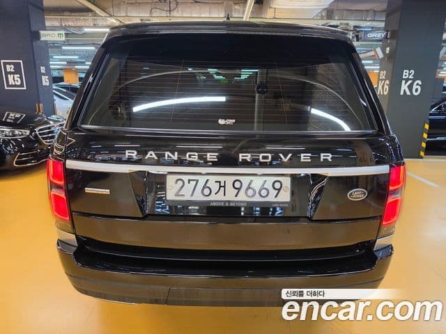 Land Rover Range Rover 2019 — ფოტო 6/20