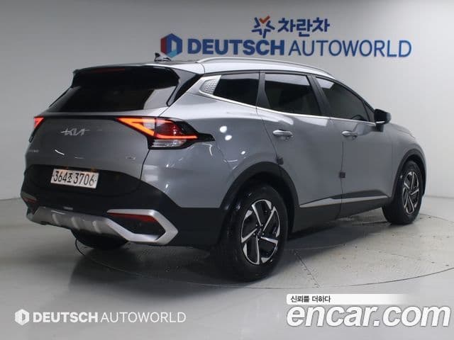 Kia Sportage 2023 — Фото 2/20