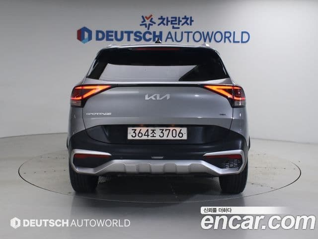 Kia Sportage 2023 — Фото 4/20