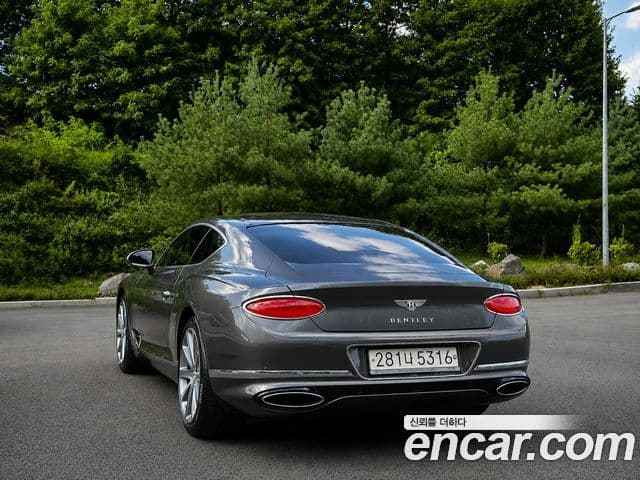Bentley Continental GT 2019 — Фото 3/20