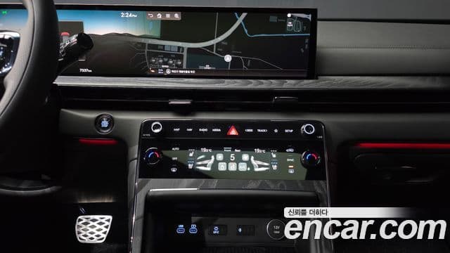 Genesis GV80 Coupe 2026 — Фото 17/20