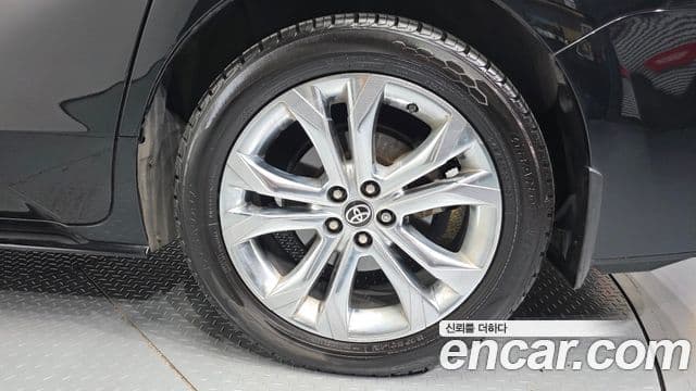 Toyota Sienna 2021 — Photo 10/31