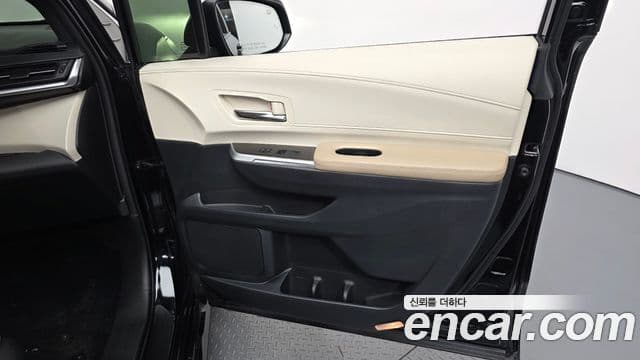Toyota Sienna 2021 — Photo 29/31