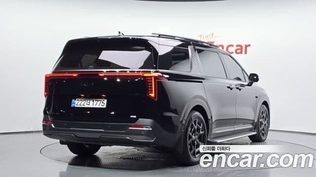 Kia Carnival 2025 — Фото 2/20
