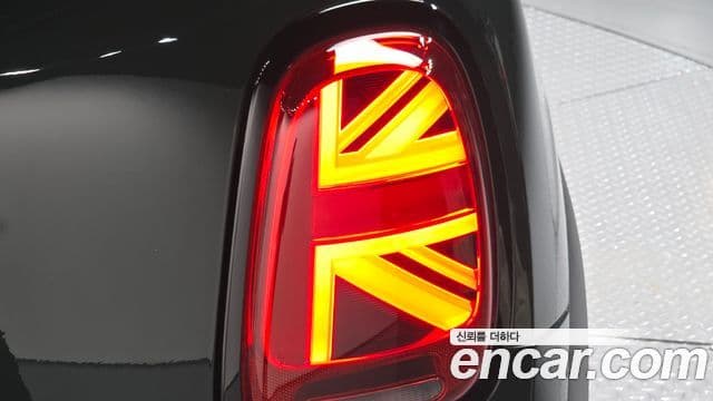 Mini Cooper S Convertible 2024 — Photo 17/30