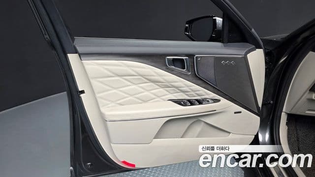 Kia K8 2021 — Şəkil 16/40