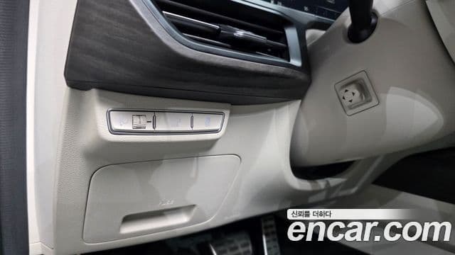 Kia K8 2021 — Şəkil 31/40