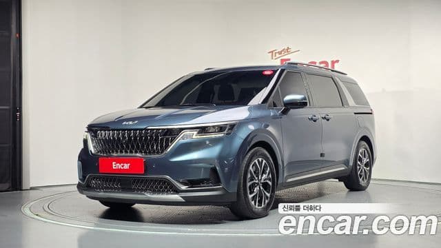 Kia Carnival 2022 — Фото 1/20