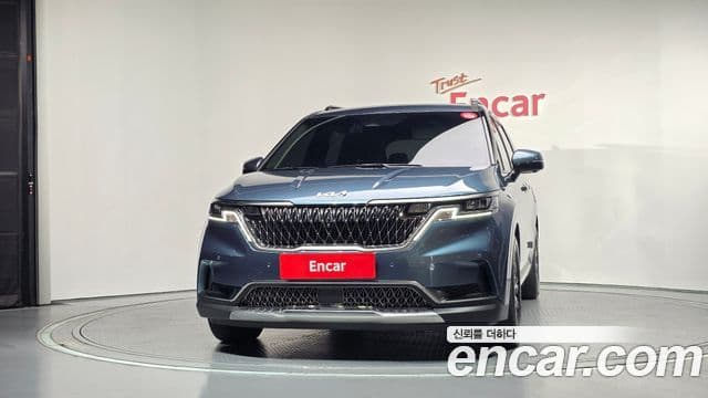Kia Carnival 2022 — Фото 3/20