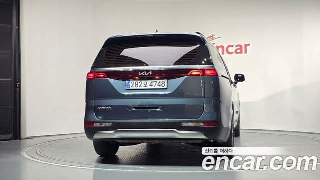 Kia Carnival 2022 — Фото 4/20